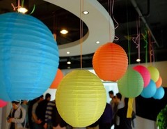 Colorful 16-Piece Paper Lantern Set – Perfect for Weddings and Celebrations