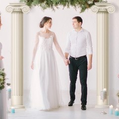 Durable Ancient Greek Style Column Set – Perfect for Weddings and Home Decor