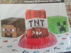2 MINECRAFT Table Decoration Kits