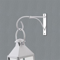 Sturdy Construction 2Pcs Metal Flower Pot Hangers for Long Lasting Use