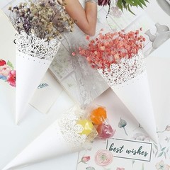 White Lace Paper Doilies Fan Shaped Confetti Cones Wedding Baby Shower Parties