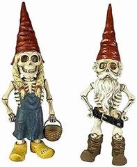 Skeleton Gnome Garden Statue – Skeleton Figurine with Dog Skull & Bones Decor