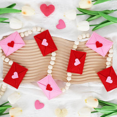 DAZONGE Retro Valentines Day Decor, Felt Envelope Wood Bead Valentines Garland B