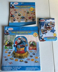 THOMAS Tank Engine HUGE Birthday Party Kit-Balloon Bouquet, Swirl Decor MORE!