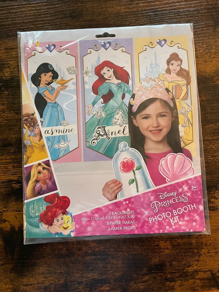 Disney PRINCESS Photo Booth Kit NEW IN PACKAGE