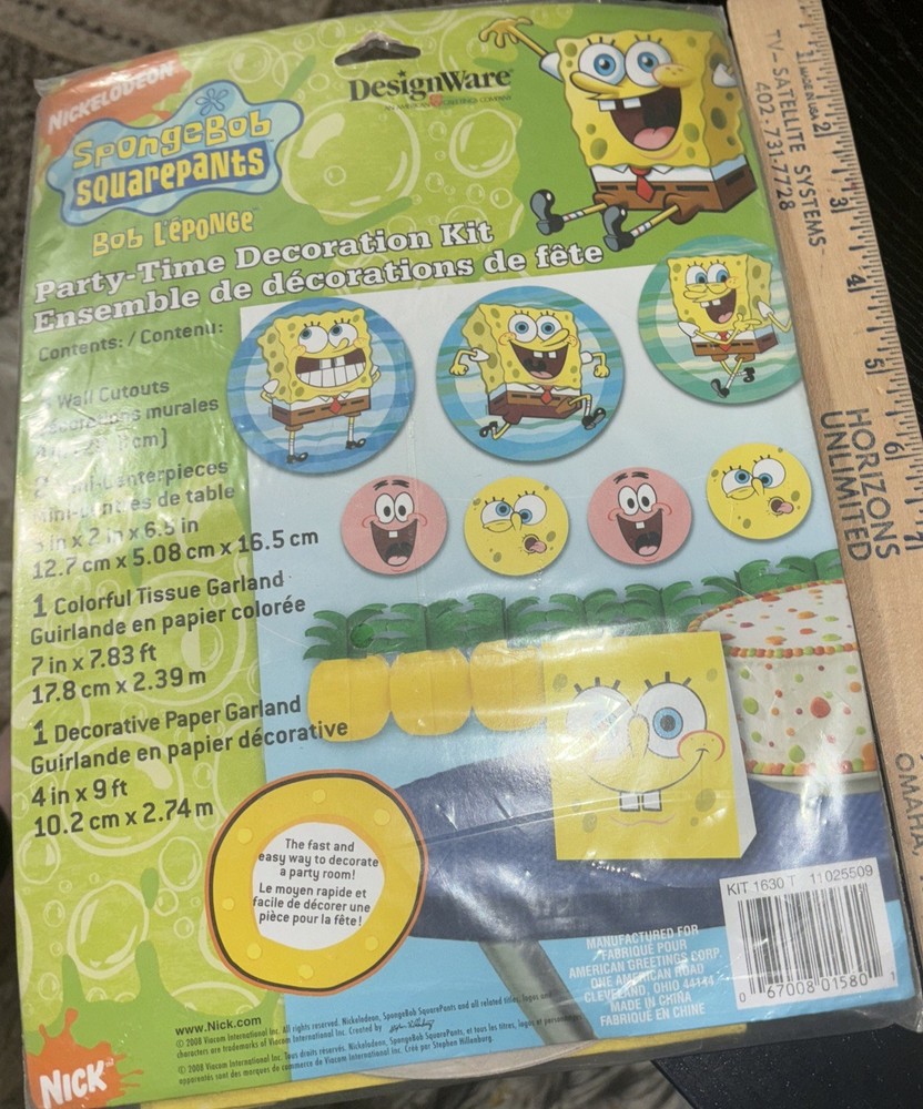 SpongeBob SquarePants Birthday Party Time Decoration Kit Set Centerpiece Garland