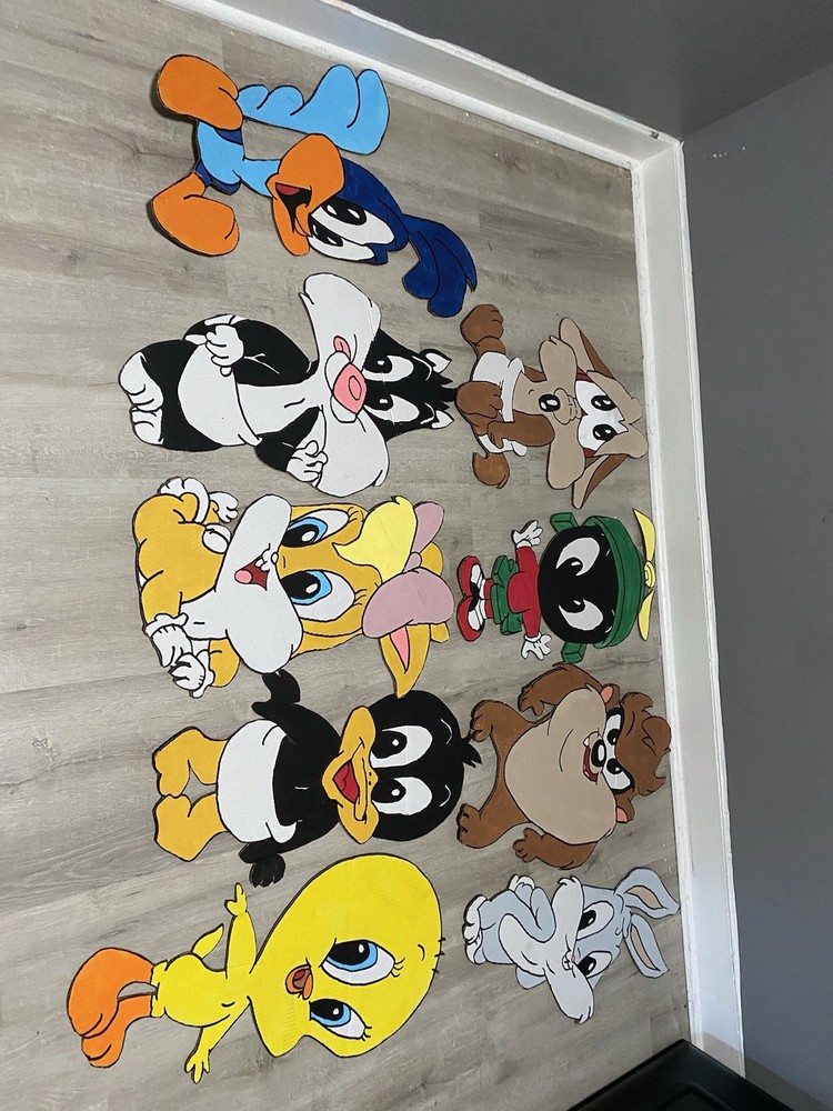 Looney Tunes Character Cutouts