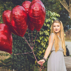 32Inch Red Heart Balloons TWO Pack THEPARTYBALLOON Shiny Foil Wedding Decoration