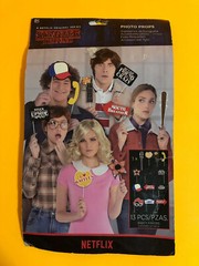 Stranger Things Photo Party Props – 13 Pieces Favors Netflix – New Sealed