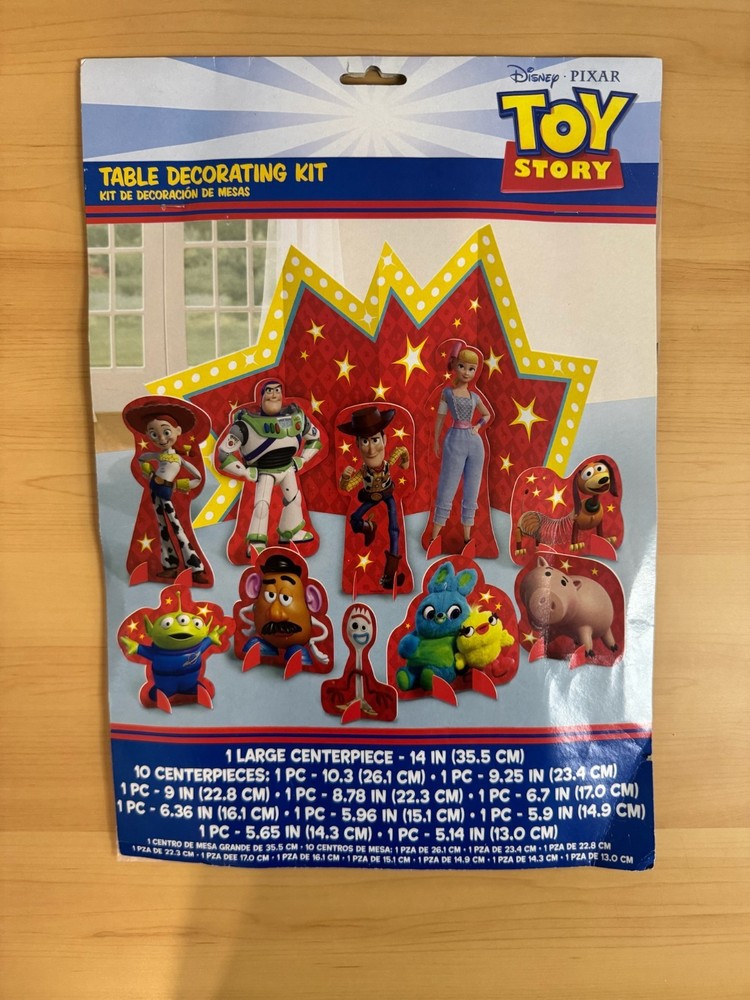 11 piece Disney Pixar Toy Story Table Decorating KIT New