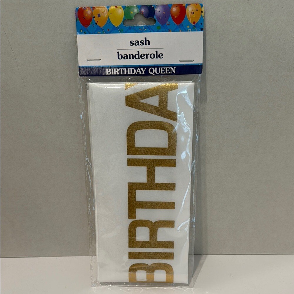 «Birthday Queen» Sash Gold and White Adult Size for any Birthday Celebration