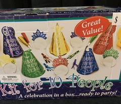 New Years Party Kit For 10 People Hat Tiara Noise Maker Leis 30 Pc Jewel Colored
