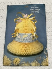 Vintage 1970s Hallmark Yellow Pastel Shower Tissue Bell Centerpiece 14″