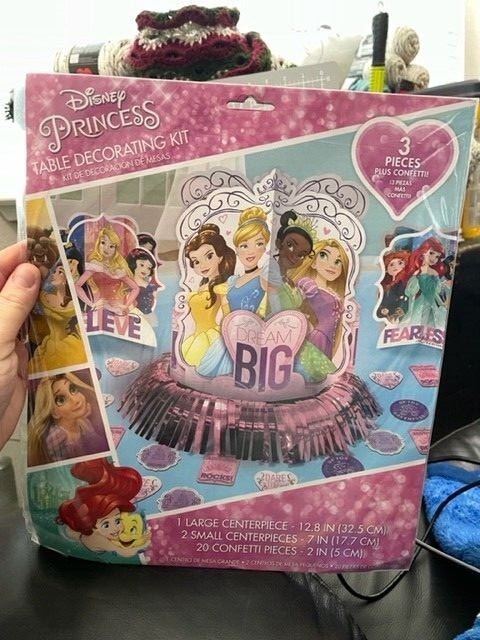 Disney Princess 23 Piece Table Decorating Kit Party Supplies New!!!