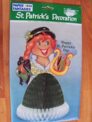 10″ St Patricks Honeycomb Decoration 1990 Paper Fantasies New