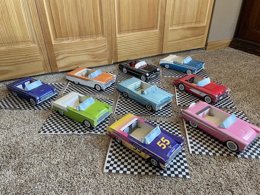 Kid Stuff Cardboard Classic Cruisers Mixed Lot of 9 Chevy & Ford Car Party Decor