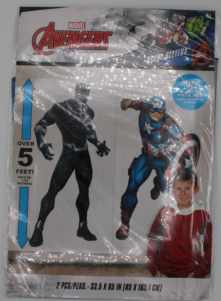 Marvel Avengers 2pc Scene Setters, Captain America/Black Panther, 33.5x65in-C221