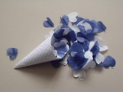 NAVY & WHITE – Bio Degradable Heart Wedding Confetti – CONES can be added