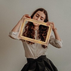 Photo Booth Props Picture Frame Decor Wedding Birthday Golden Handheld Prop