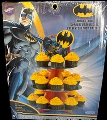 Wilton~BATMAN~Themed Birthday Treat Cupcake Stand Holds 24 Count NEW!!