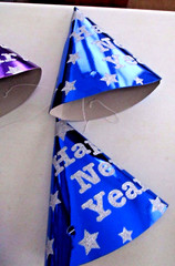 New 8 STANDARD SIZE New Year’s Eve CONE Elastic FOIL GLITTER STARS Party Hats