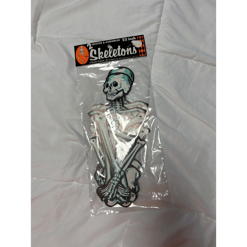 2 VTG Rare 1981 Deadstock Beistle Halloween Skeletons Jointed paper die cast 22″