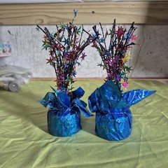 FUN Multicolored Metallic Blue Bottom 9″ Balloon Weight 2 pc set
