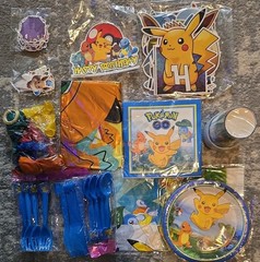 Pokemon Party Set with Party Decoration & Accessories for 10 guests
