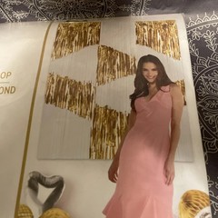 5 Piece Party Decoration Bundle 3 Banners 1 Backdrop, 1 Table Cloth Gold/Black