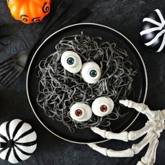 8 Hollow Halloween Eyeballs Horror Props Costume Mask Decorations Dolls Child