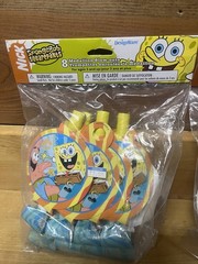 Two Packs 2004 Nickelodeon SpongeBob SquarePants Medallion Blow-outs 16 Total #1