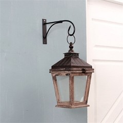 Sturdy Construction 2Pcs Metal Flower Pot Hangers for Long Lasting Use
