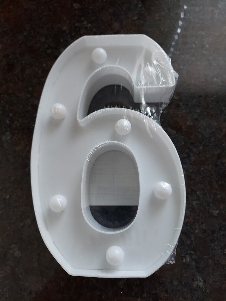 ONE DECORATIVE LED LIGHT UP NUMBER 6 PLASTIC MARQUEE WHITE NEW