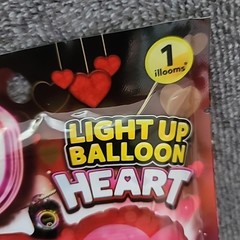 2 illooms 16 Inch Light Up Ballon Heart LED Lights Up To 24 Hours On/Off Switch