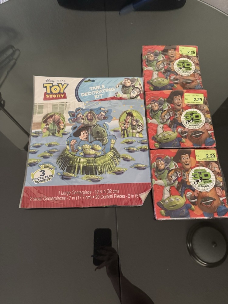 Toy Story Birthday Party Table Decorating Kit Centerpieces 20pc Confetti Napkins