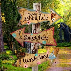 Lightweight Vintage-Style Directional Signs – Pack of 12 for Kids’ Parties