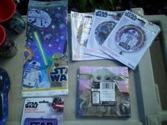 Star Wars Party Bundle – Candles, Cups, Plates, Napkins, Table Cloth, Balloons