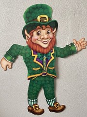 Jointed 33 Inch Leprechaun Paper St Patrick’s Day Decoration Party Supplies