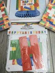 BUILDING BLOCK HAPPY BIRTHDAY PARTY KIT 7′ BANNER ,NAPKINS , 10″CENTER PIECE