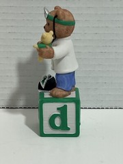 Bronson Collectibles Letter «D» Dennis the Doctor Alpha Block Bear Figurine 6pcs
