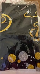5 Piece Party Decoration Bundle 3 Banners 1 Backdrop, 1 Table Cloth Gold/Black
