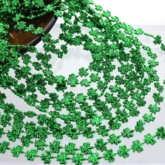 GiftExpress 12-Pack 33» St. Patrick’s Day Shamrock Beads – 33 inches, green