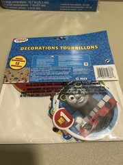 Thomas & Friends Birthday Party Assorted Table Decorating Kit (23pc) & Swirl Dec