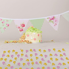 Set of 100 Doll Confetti, Pink/Gold Glitter Girl Birthday Confetti, Doll Party C