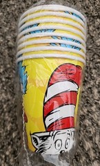 DR SEUSS Paper Party Cups 8 PC Birthday Kids 9 Oz Cat In Hat Thing 1 2