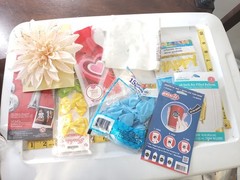 Assorted party supply lot as seen