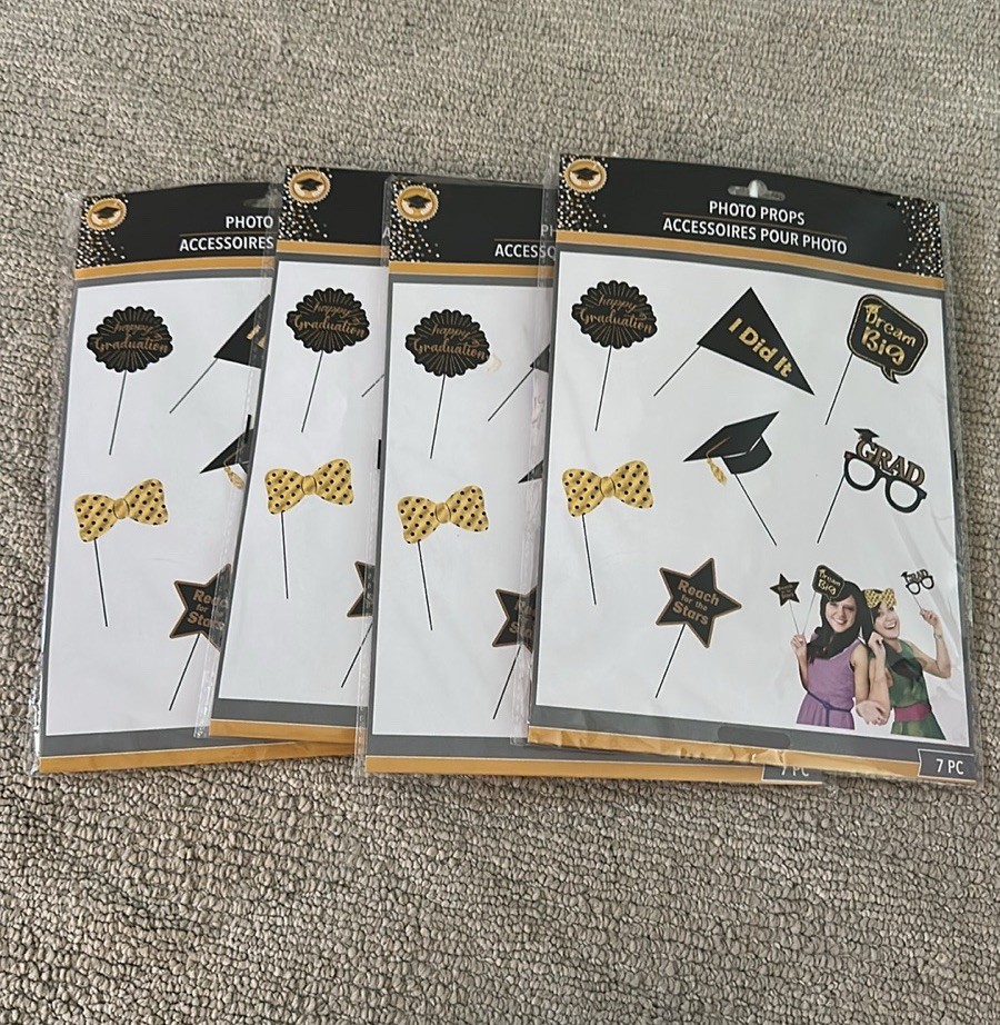 NIP Bundle of 4, Graduation Photo Props Set – Black and Gold