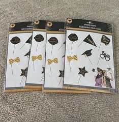 NIP Bundle of 4, Graduation Photo Props Set – Black and Gold
