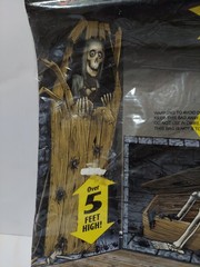 Vtg Halloween Decorations Scene Setters Coffin Creatures Giant Plastic Skeleton