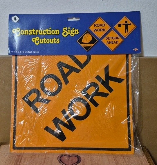 Beistle Construction Sign Cutouts 4 Count Multicolor Functional Standard 55081